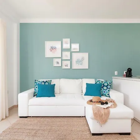 Oura - Bluesea * 알부페이라